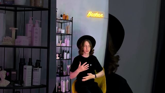 КАК ЧАСТО ПОДКРАШИВАТЬ ВОЛОСЫ, ЧТОБЫ СОХРАНИТЬ ИХ ЗДОРОВЬЕ?