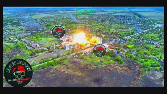 Волчанск-Российские артиллеристы наносят мощные удары