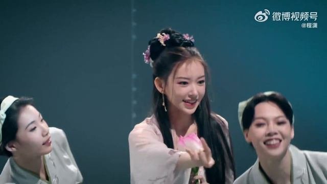 #ChengXiao kuai Shou 1001 Gala Dance PerformanceBaobei, you are so amazing tonight😍😍😍
