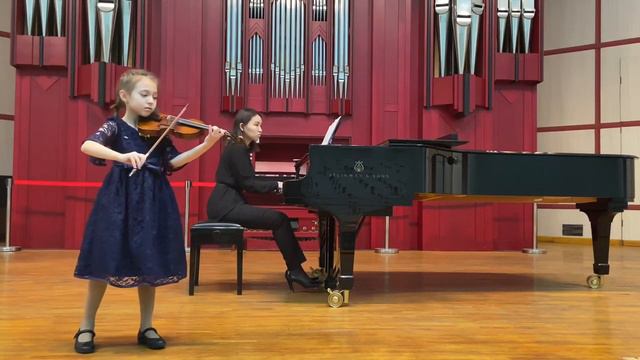 Сапарова Карина 6 лет  G Hollaender  violin Concerto  Op 62  Allegro moderato  Холлендер концерт