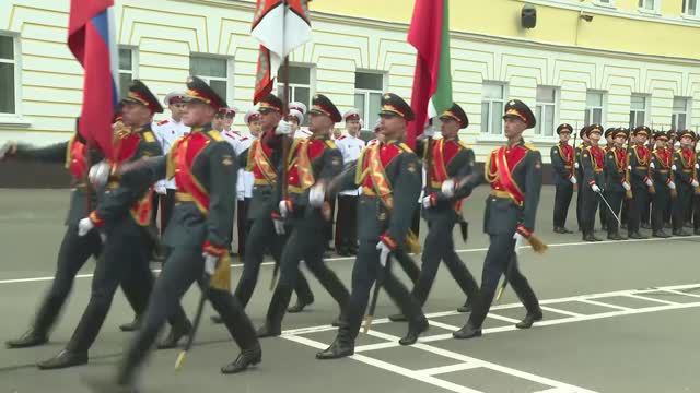 Торжественная церемония выпуска воспитанников суворовского военного училища состоялась в Казани