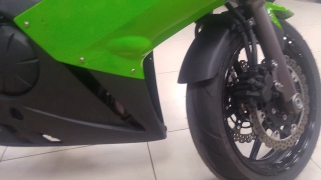 мотоцикл KAWASAKI EX650C арт. K00586 мотосалон Мегамото