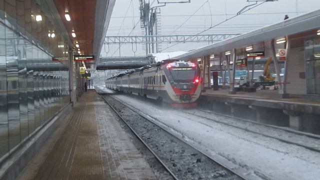 Электропоезд ЭД4М-0502 ЦППК Рэкс платформа Карачарово 10.01.2019