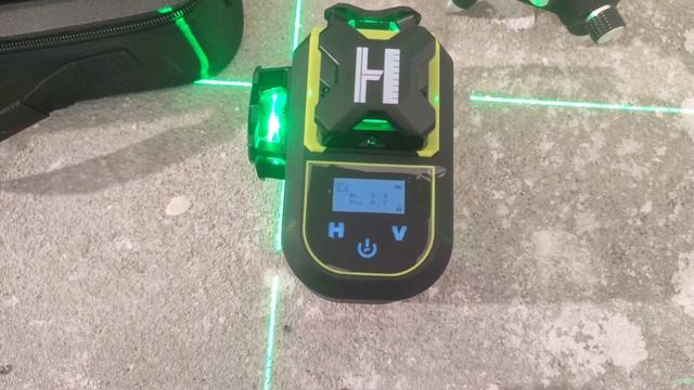 Noua nivela laser Huepar Z03CG! 3x360 Ecran digital și un pachet complet