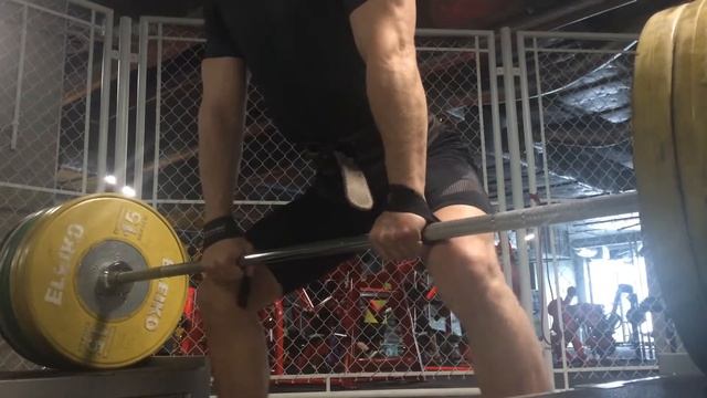 My personal record is 140 kg) /Мой личный рекорд, становая 140 кг)