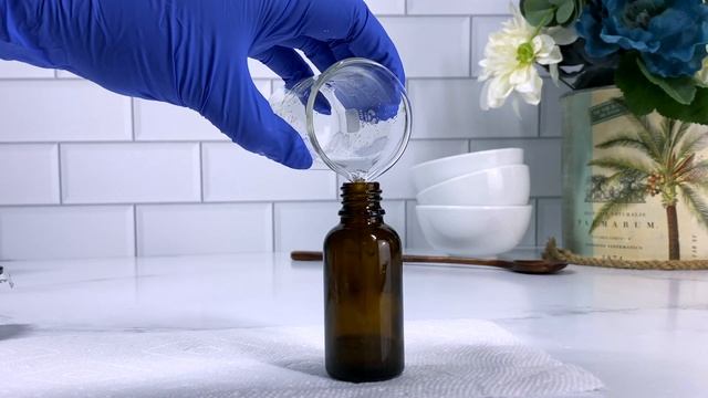 5 Ingredient Natural Shampoo | How to Make DIY Shampoo Base for BEGINNERS