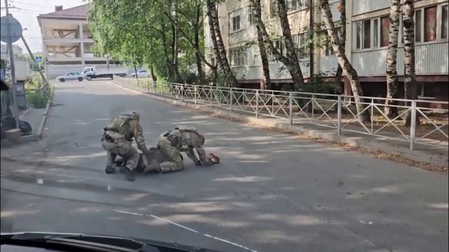 ФСБ нейтрализовали боевика, готовившего бойню на автовокзале в Ессентуках