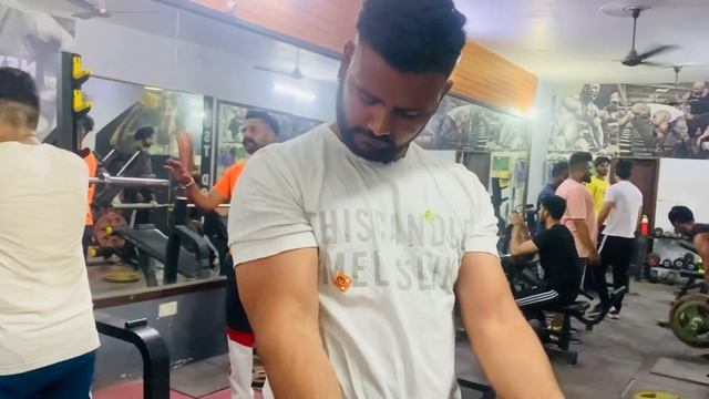 Mini vlog ||Grow your biceps ???? || Vlog 6