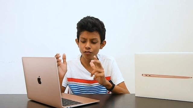 Apple Macbook air M1 review in Sinhala | Apple MacBook | Macbook performance | MacBook Air unboxing