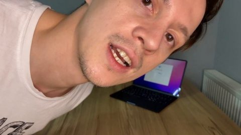 MacBook Air M2 Midnight kutu açılımı