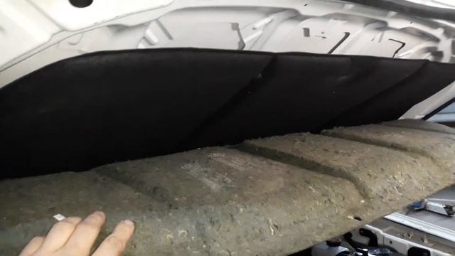 Шумоизоляция капота Foton Sauvana часть 4