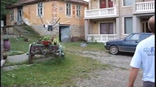 SNEZA MIKA SRBA BUKARENJE BALIRANJE MIKICA 2009 10 11 SLIKE