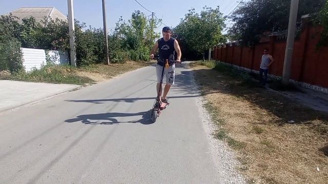 Самокат KUGOO G1 обзор! Тянет даже машину