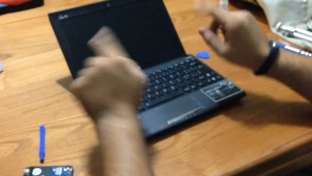 VIDEO UPGRADE EEEPC 1025C 2GB RAM &NB .