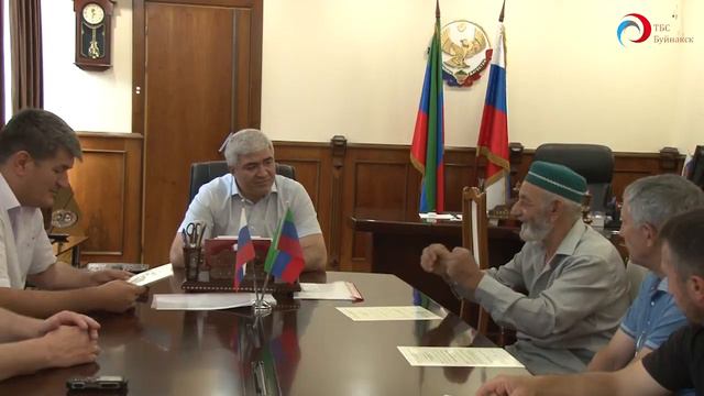 5 семей Буйнакска получили сертификаты на улучшение жилищных условий