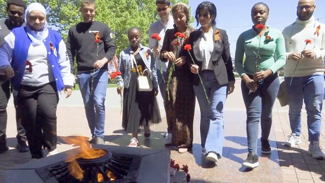 Поздравление Иностранных студентов СевГУ с Праздником Победы