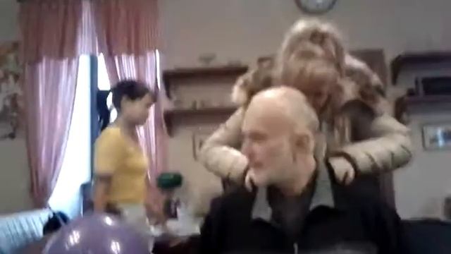 флешмоб массажный с варениками на Арбате от Жердева, Ермаковой и К
