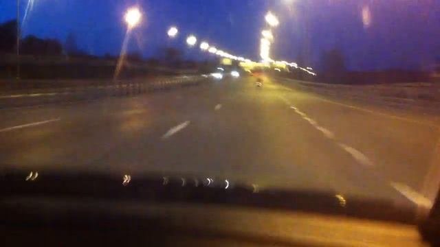 Suzuki Bandit 400 Vs BMW 740 4.4