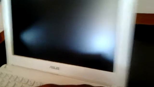 ASUS EeePC 1025C Faster Resuming in two second