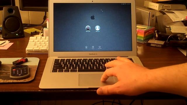 2011 Macbook Air i7 Power cycling/rebooting issue