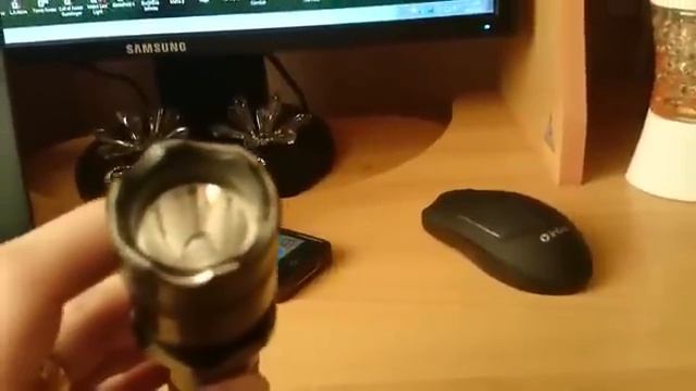 Фонарь электрошокер Police