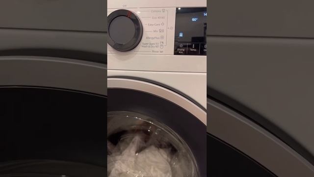 Стиральная машина с сушкой Bosch wna14400eu