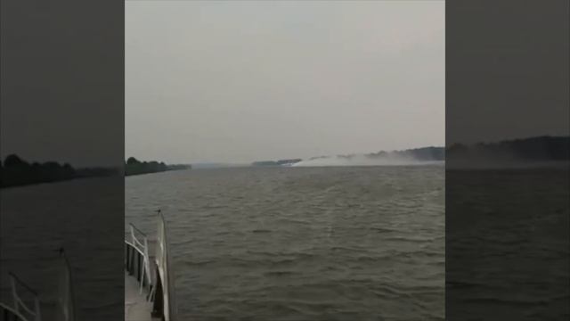 Забор воды авиацией на Оке глазами рыбаков