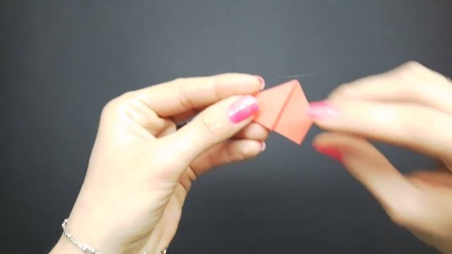 MAKE MINI ORIGAMI HEARTS