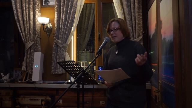 Анна Мамаенко. Стихотворения "Сон Каиафы", "Трансэмиграция", "Friday" (2021)
