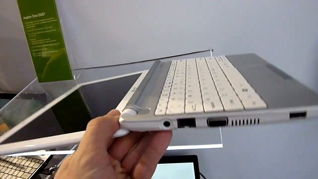 Acer Aspire One D257 Netbook Hands On