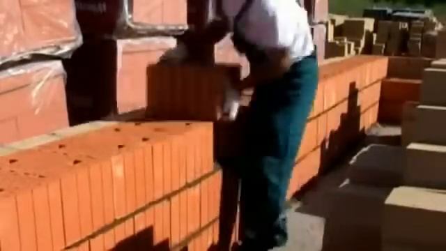 Строительство дома из керамических блоков.mp4