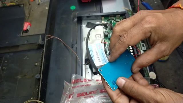 एक मिनट में बैकलाइट इनवर्टर लगाएं  LED TV backlight inverter ITI TECHNICAL