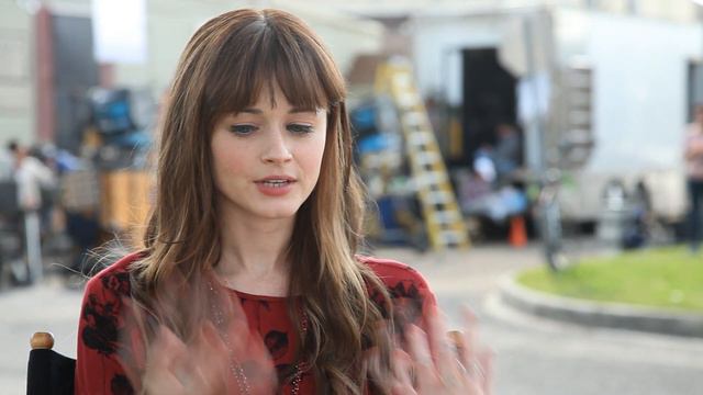 Cast Interview - Alexis Bledel - Tell us about working with Zachary Levi