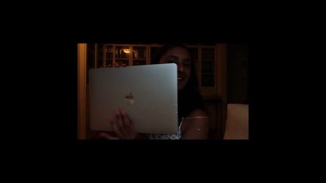 M2 MACBOOK PRO 13" 2022 UNBOXING + SETUP | vlogmas day 5