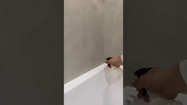 Как засиликонить ванну?