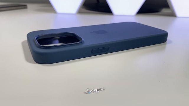 iPhone 14 Pro Silicone Case STORM BLUE — Unboxing & First (detailed) Look