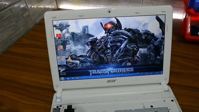 Netbook intel atom pasang SSD, ngebut kebangetan...!!!