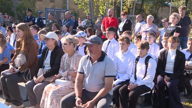 В Гвардейском сквере провели «Урок мужества» под открытым небом