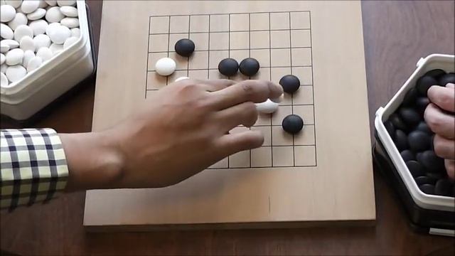 Sunday Go Lessons: Playing on the 9 x 9 Board