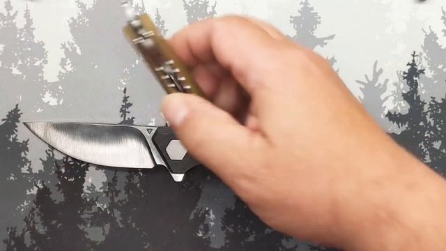 TUYA Knives 'Hive' V3 - CF/Titanium/m390 - Sweet or a Stinger? #TuyaKnives #Hive #EDC #HiveV3