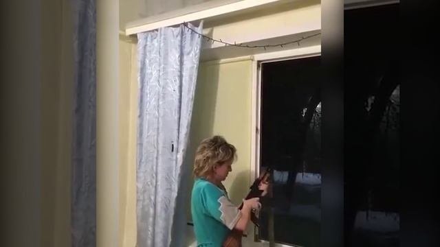 С ОКНА ИЗ КАЛАША