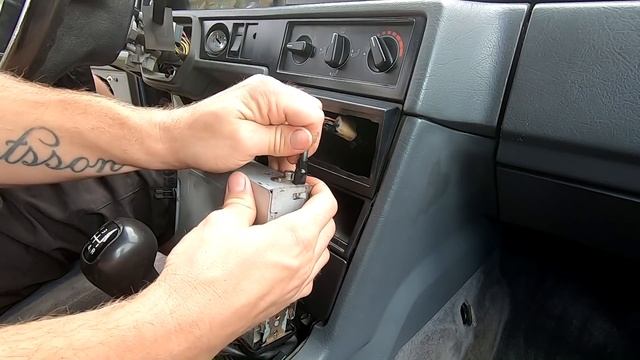 River ut allt onödigt ur min Volvo 940Turbo
