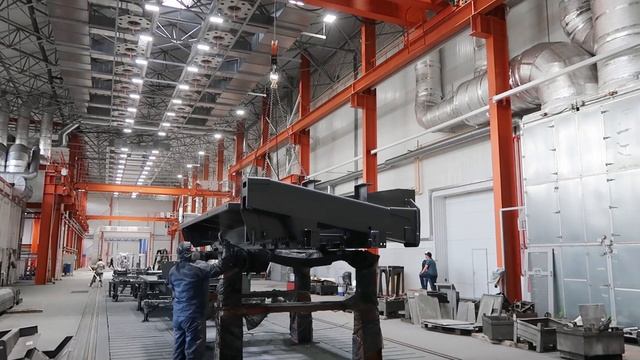 Открытая зона окраски//  Покраска автокрана