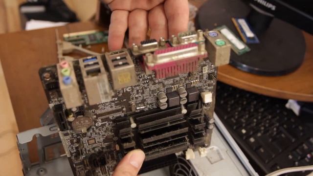 Помыл комп под душем! #Сборка ПК #Чистка ПК mini ITX