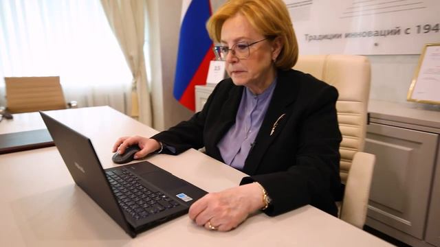 Руководитель ФМБА России Вероника Скворцова проголосовала на выборах главы государства