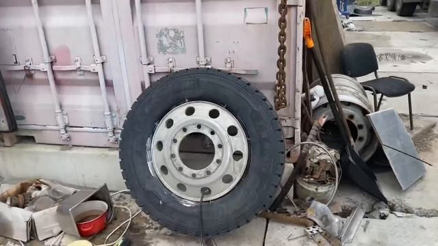 Купил резину за ПОЛ МИЛЛИОНА  рублей...