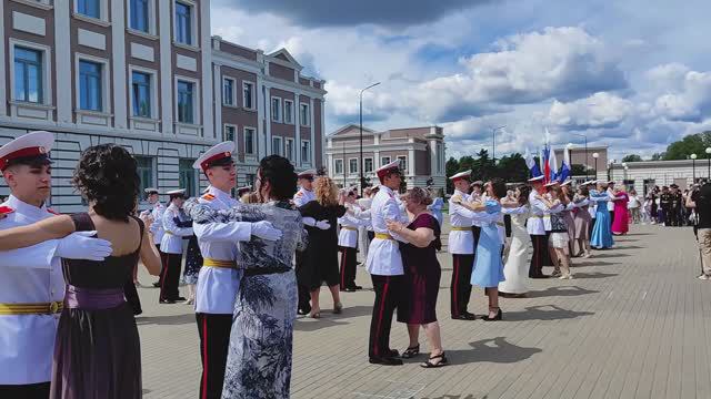 В Твери прошел 76-й торжественный выпуск воспитанников Тверского суворовского военного училища