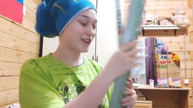 VLOGMAS #2 ? Книга Аси Лавринович стоит того?