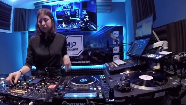 Rosana Nun Women's Day  Minimal Deep Tech Dj Set [08032022].mkv