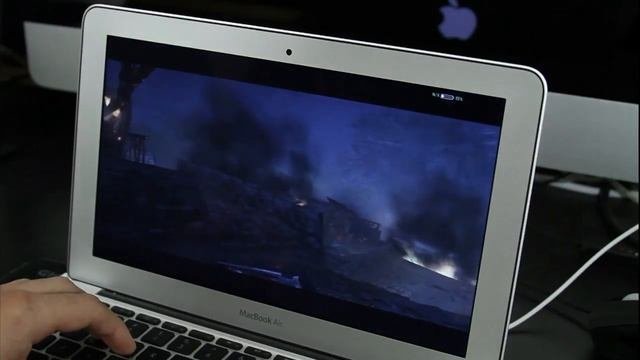 Crysis Running On A MacBook Air (Windows 7 Gaming)
